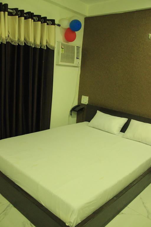 Hotel Divine Inn Varanasi Ruang foto